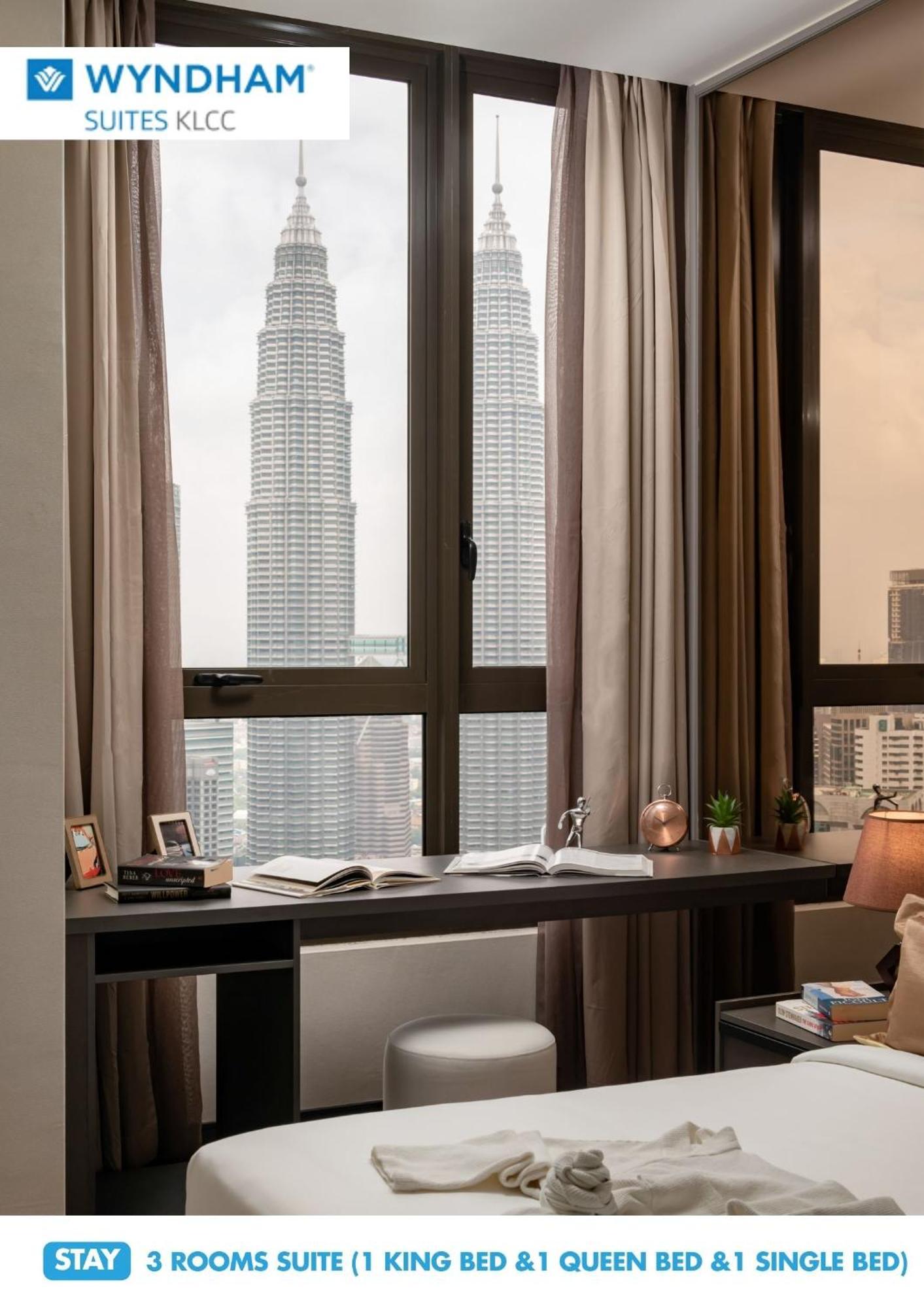 Wyndham Suites Klcc Kuala Lumpur Exterior foto Curtains