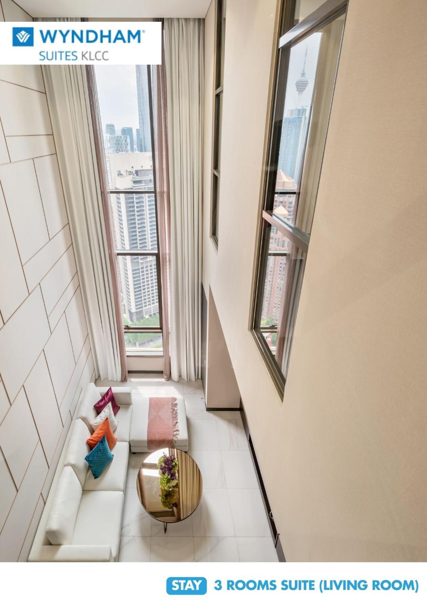 Wyndham Suites Klcc Kuala Lumpur Exterior foto A typical micro apartment in Hong Kong